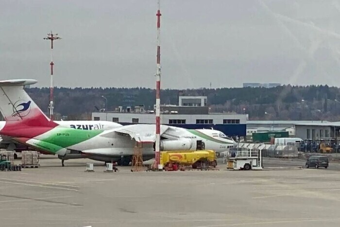 Иранский самолет в аэропорту «Внуково»