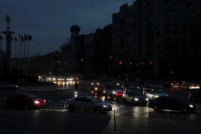 Форс-мажор у Києві: жителі столиці повинні готуватись до екстрених відключень