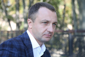 Языковой омбудсмен обратился к мэру Одессы по поводу ситуации с вывесками в городе