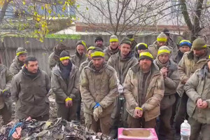 На Луганщині в полон ЗСУ здалася група мобілізованих російських військових (відео)