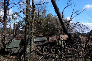 Украинские бойцы за сутки уничтожили 15 вражеских танков