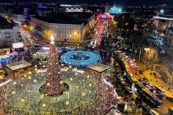 Українці через петиції просять Зеленського ухвалити рішення щодо Нового року