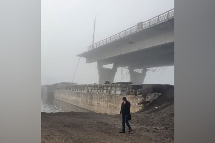Росіяни під час відступу зруйнували на Херсонщині сім мостів – CNN