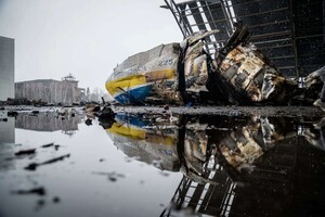 Чи вигідно Україні відбудовувати знищену «Мрію»