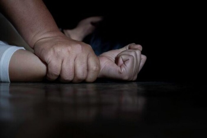 Рашисти на Луганщині зґвалтували 12-річну дівчинку (перехоплення)