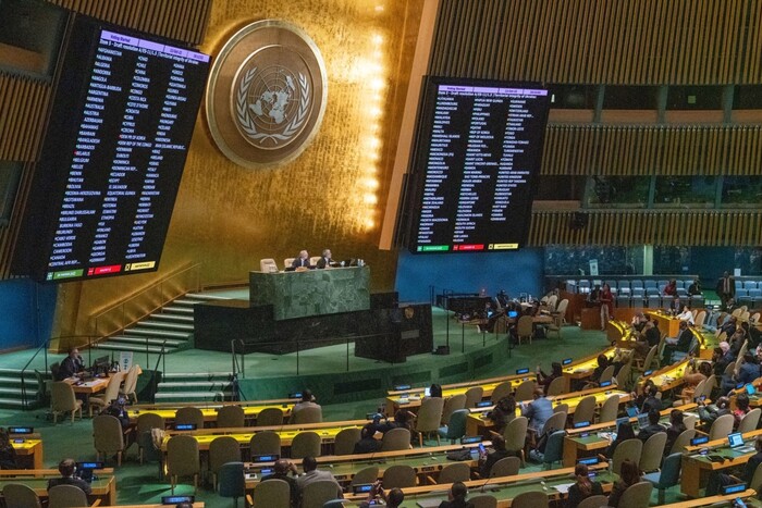 Генасамблея ООН ухвалила резолюцію про репарації Україні за війну Росії