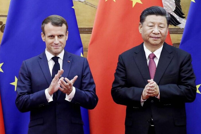 Макрон зустрівся з лідером Китаю і попросив «донести сигнали» до Путіна