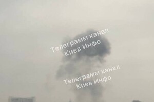 У Києві пролунали вибухи (відео)