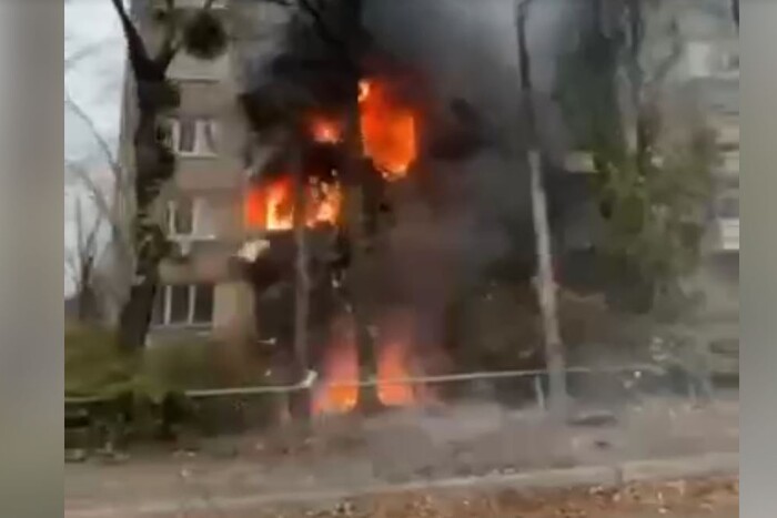 Атака на Київ: рятувальники проводять пошукові роботи