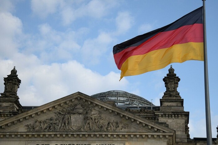 Німеччина виділила новий пакет допомоги Україні: що саме надійде