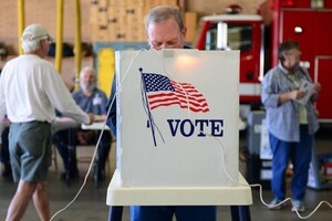 Голосування на проміжних виборах у США відбулося 8 листопада
