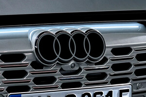 Автомобили Audi получат новый логотип