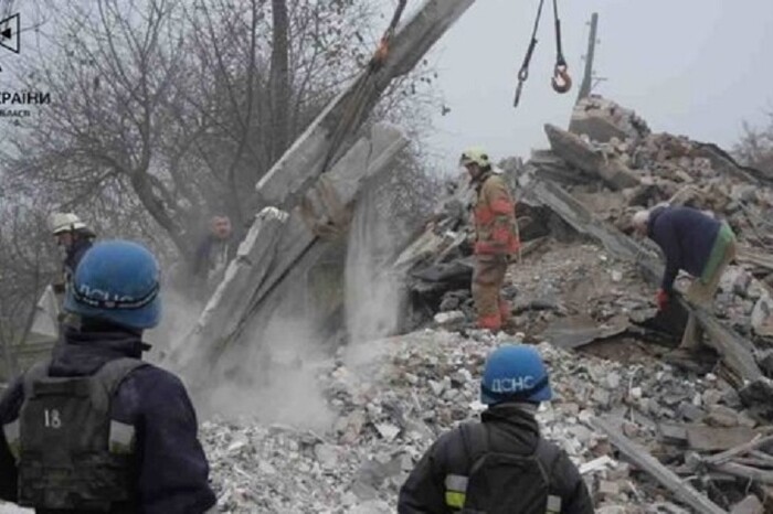 Удар по Вільнянську. Усі 10 мешканців знищеного будинку загинули 