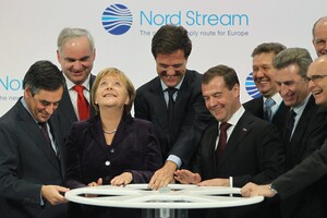 Ангела Меркель та Дмитро Мєдвєдєв на урочистому відкритті Nord Stream