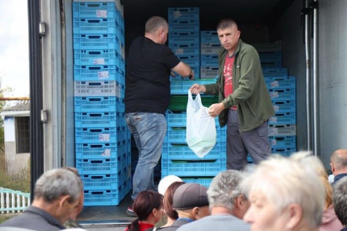 Люди стояли в черзі за хлібом: на Херсонщині рашисти обстріляли гуманітарну точку 