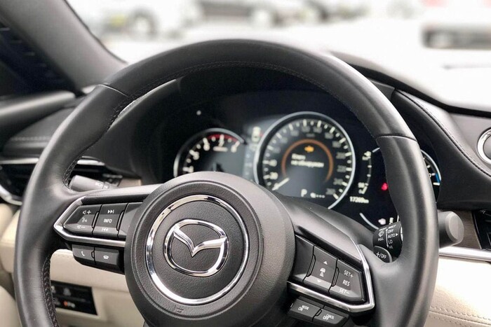 Mazda планує інвестувати у виробництво електромобілів