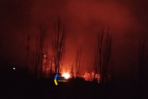 В окупованій Новій Каховці пролунали вибухи (фото)