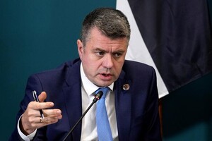 Глава МЗС Естонії відповів Пригожину на кувалду, яку той передав до Європарламенту