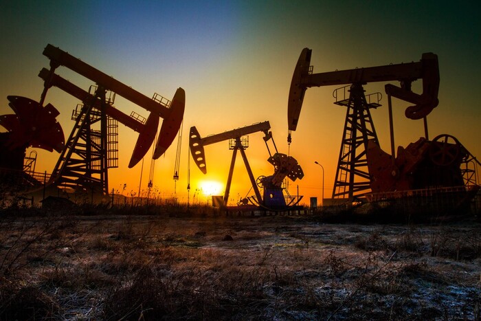 Зеленський сказав, як треба обмежити ціну на нафту, щоб Росія це справді відчула 