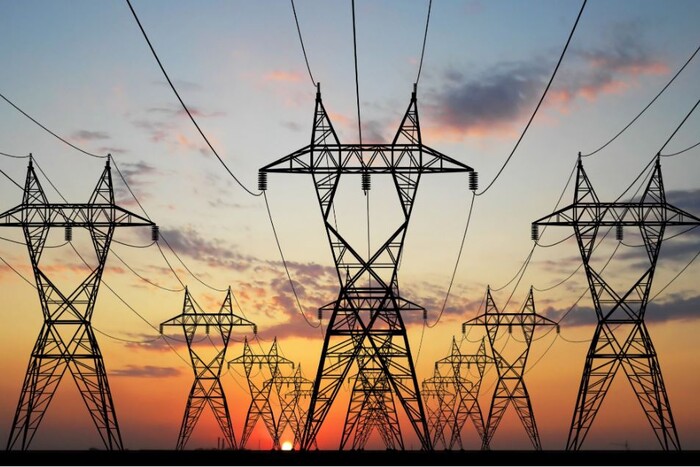 «Укренерго» відзвітувало про ситуацію з електропостачанням: зростає дефіцит потужності 