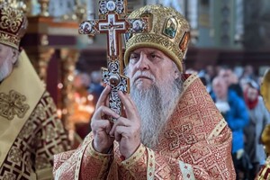 Митрополит Московської церкви, якому СБУ оголосила підозру, потрапив у лікарню