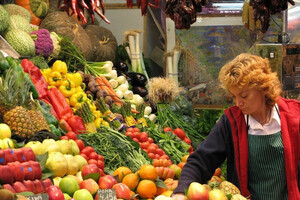 Цены на овощи и фрукты: что подешевело больше всего