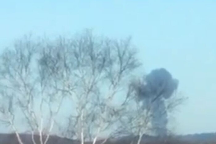 Падіння російського літака: у мережі з’явилося відео аварії 