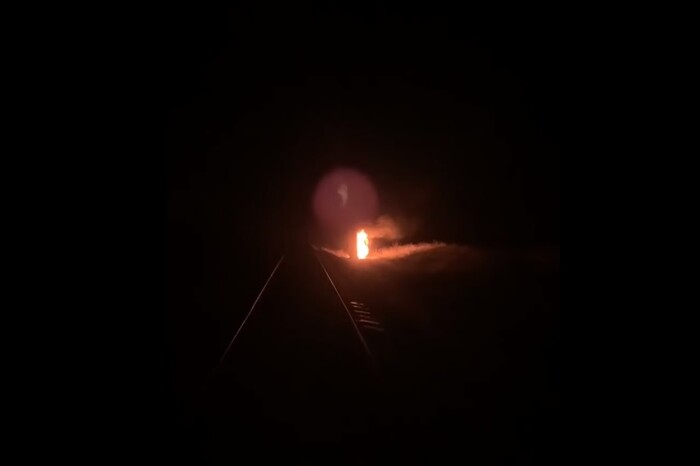 Під Луганськом партизани підпалили обладнання на залізниці (відео)