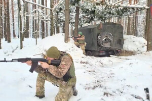 Українські військові провели навчання на кордоні з Білоруссю (відео)