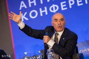 Гаррі Каспаров пригадав, що перший Форум вільної Росії відбувся у березні 2016-го, а від початку великої війни в Україні – це вже четвертий захід