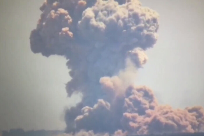 Знову «бавовна»: На аеродромі поблизу Рязані вибух (відео) 