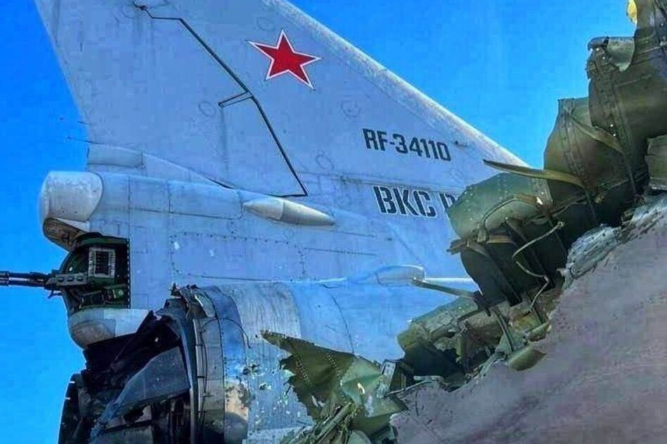 The Guardian: Удари по російських авіабазах – Київ продовжує дивувати