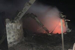 Ніч на Запоріжжі: вороги зруйнували будинки та поранили трьох українців (фото) 