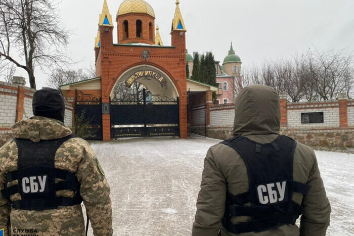 СБУ проводит обыски на объектах Московской церкви в трех областях Украины (фото)