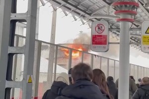 У Москві сталася ще одна пожежа: палала адмінбудівля (відео)
