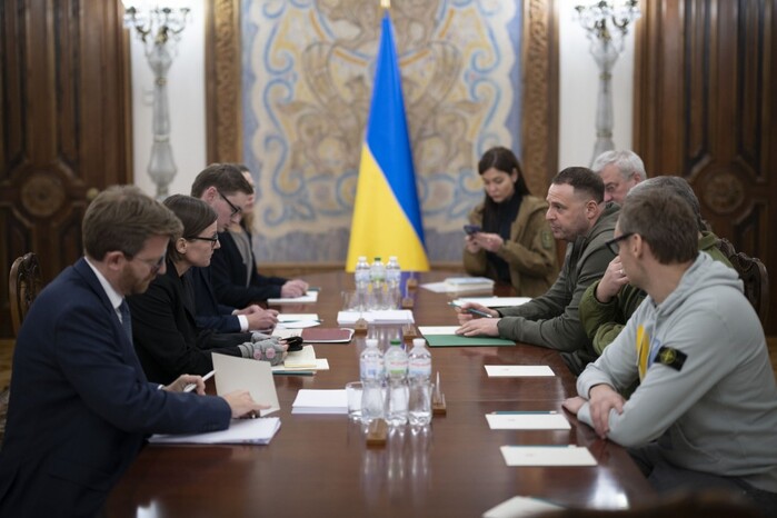 Офіс президента: Україна очікує від Червоного Хреста більш дієвих кроків зі звільнення полонених