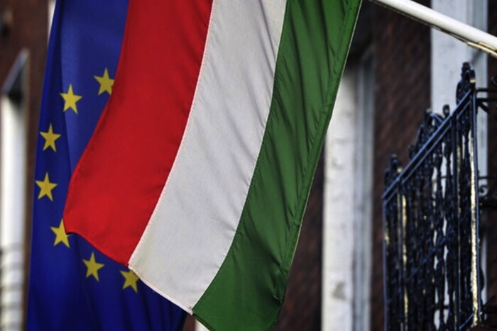 Угорщина розблокувала надання Україні €18 млрд. ЄС довелося піти на поступки