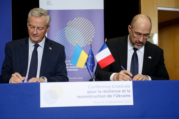 Україна та Франція підписали низку угод про співпрацю: деталі