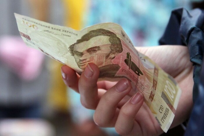 Нацбанк уведе в обіг нові 100-гривневі банкноти