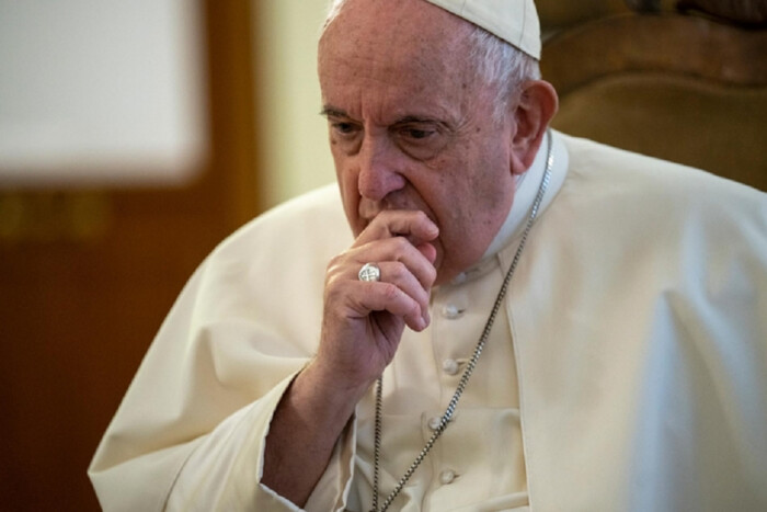 Папа Франциск зізнався, що вже написав заяву про відставку
