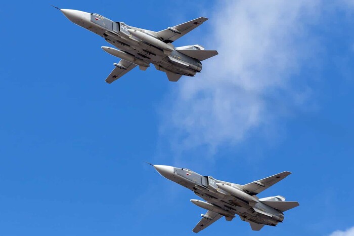  Росія планує навчити білоруських льотчиків керувати літаками з ядерною зброєю