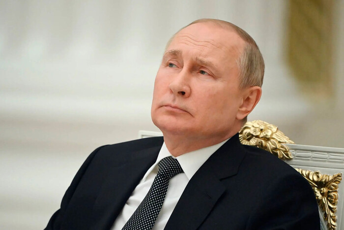 Поездка Путина в зону боевых действий. Расследователи разоблачили Кремль на лжи