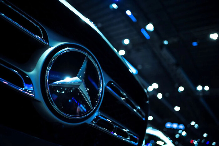 Mercedes-Benz подала пять заявок на товарные знаки, связанные с метавселенной и NFT