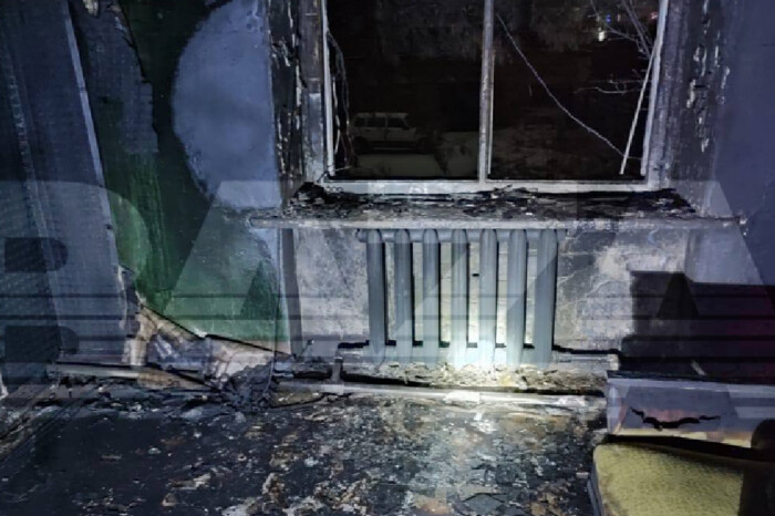 Невідомі підпалили військкомат у Саратовській області (фото)