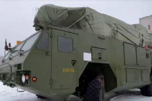 Росія перекинула до Білорусі нову партію зенітно-ракетних комплексів (відео)
