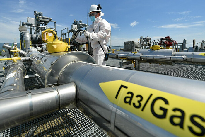 Совет ЕС согласовал ограничение цены на российский газ в год
