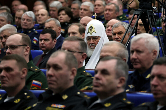 Мобилизация попов. Патриарх Кирилл вымаливает у Путина поблажку