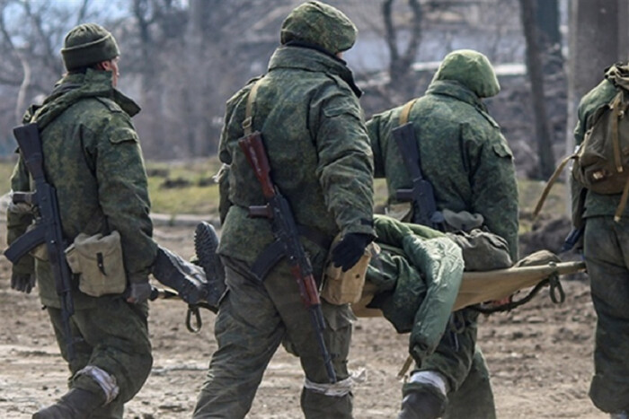 У Старобільськ завезли сотню поранених окупантів