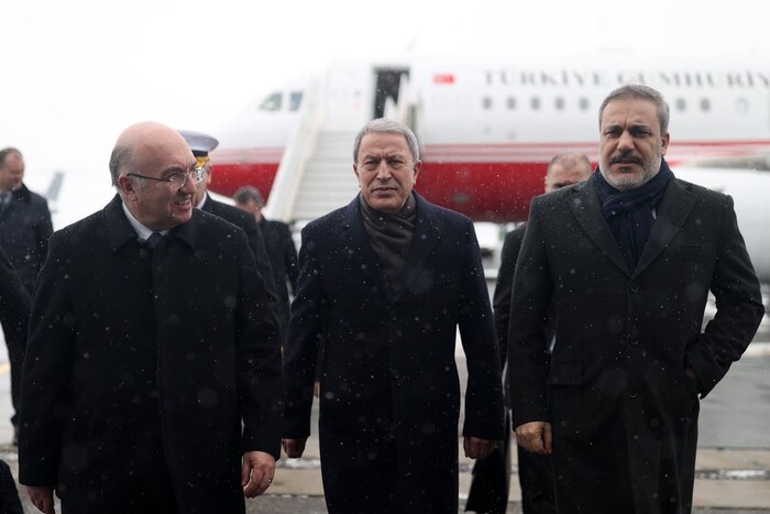 Голова міноборони та начальник розвідки Туреччини приїхали до Москви: деталі