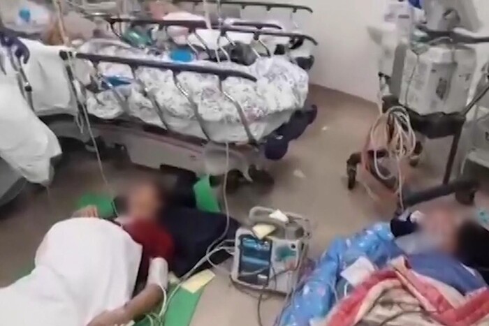 Спалах Covid-19: у китайських лікарнях панує хаос (відео)